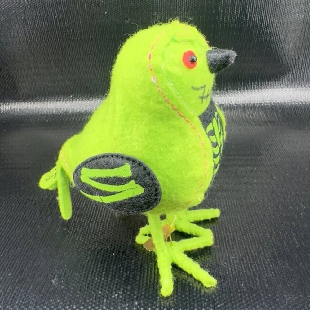 Target Hyde & EEK Featherly Friends Fabric Bird 2024 With Tags‎ Figure X Ray